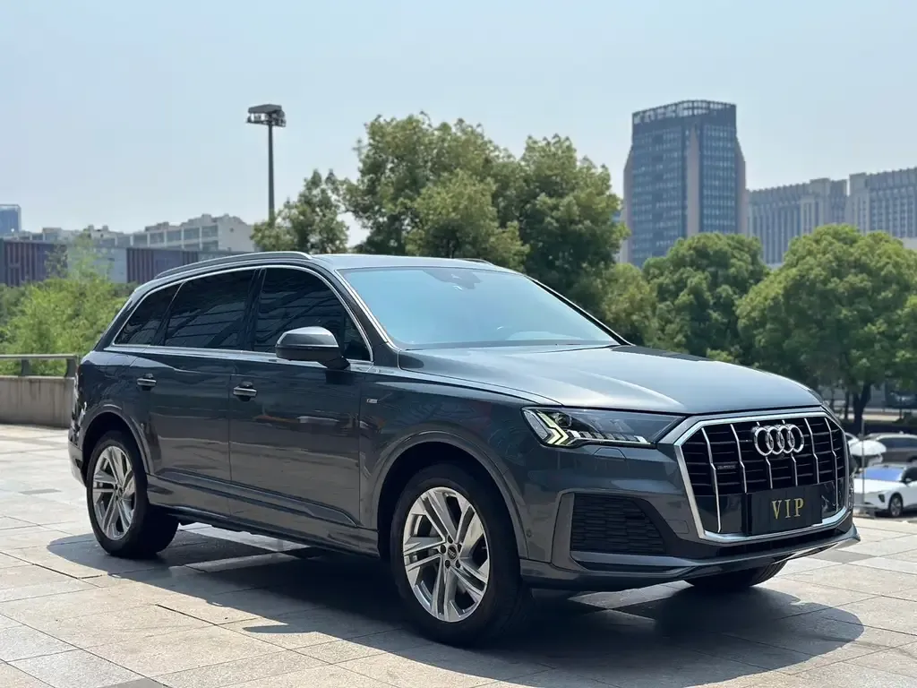 Audi Q7 — фото 3