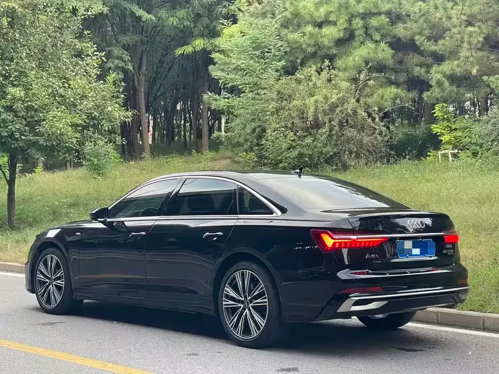 Audi A6L — фото 4