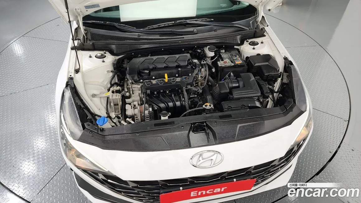 Hyundai AVANTE — фото 6