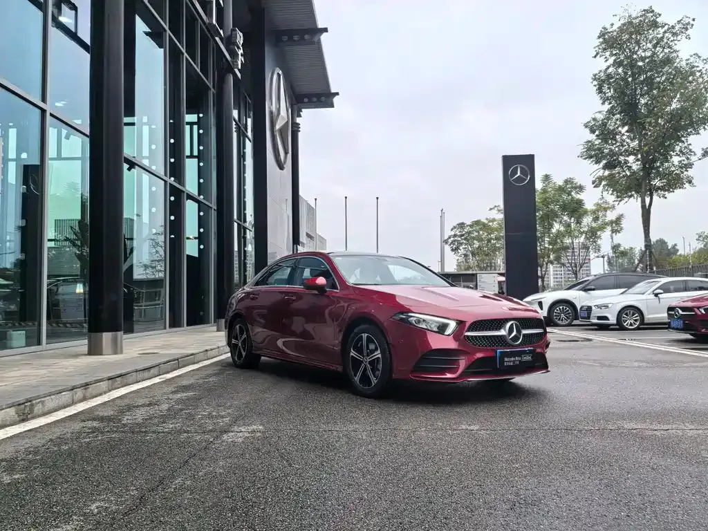 Mercedes-Benz A-Class 2023 из CN, фото 4