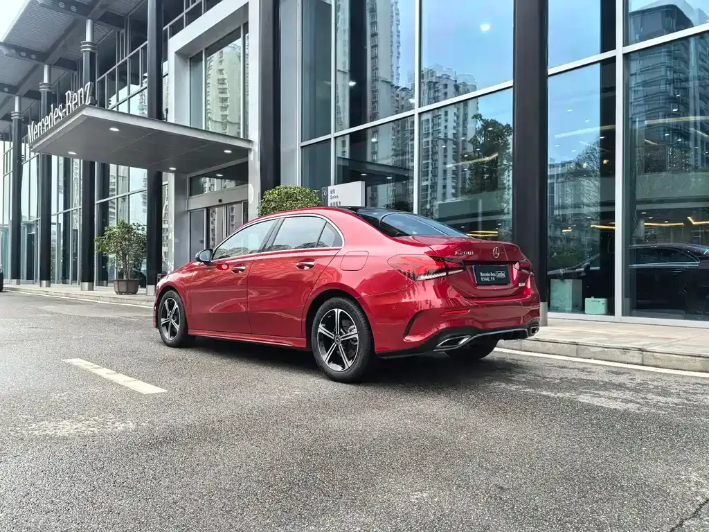 Mercedes-Benz A-Class 2023 из CN, фото 7