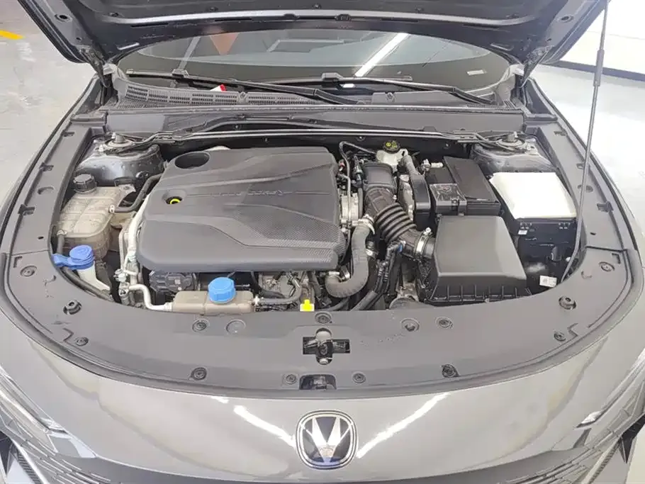 Changan UNI-V 2023 из CN, фото 10
