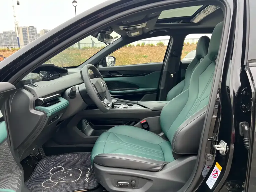 Changan UNI-V iDD 2024 из CN, фото 6