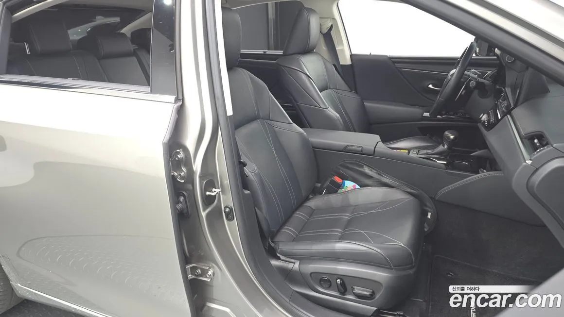 Lexus ES 2023 из KR, фото 10