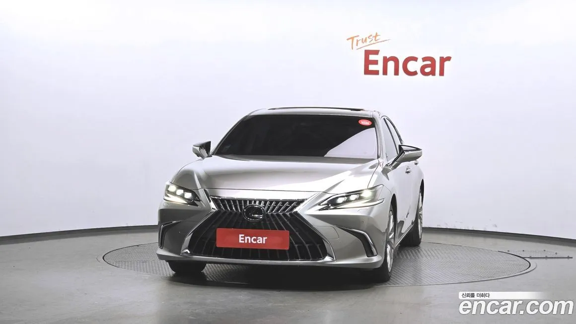 Lexus ES 2023 из KR, фото 3