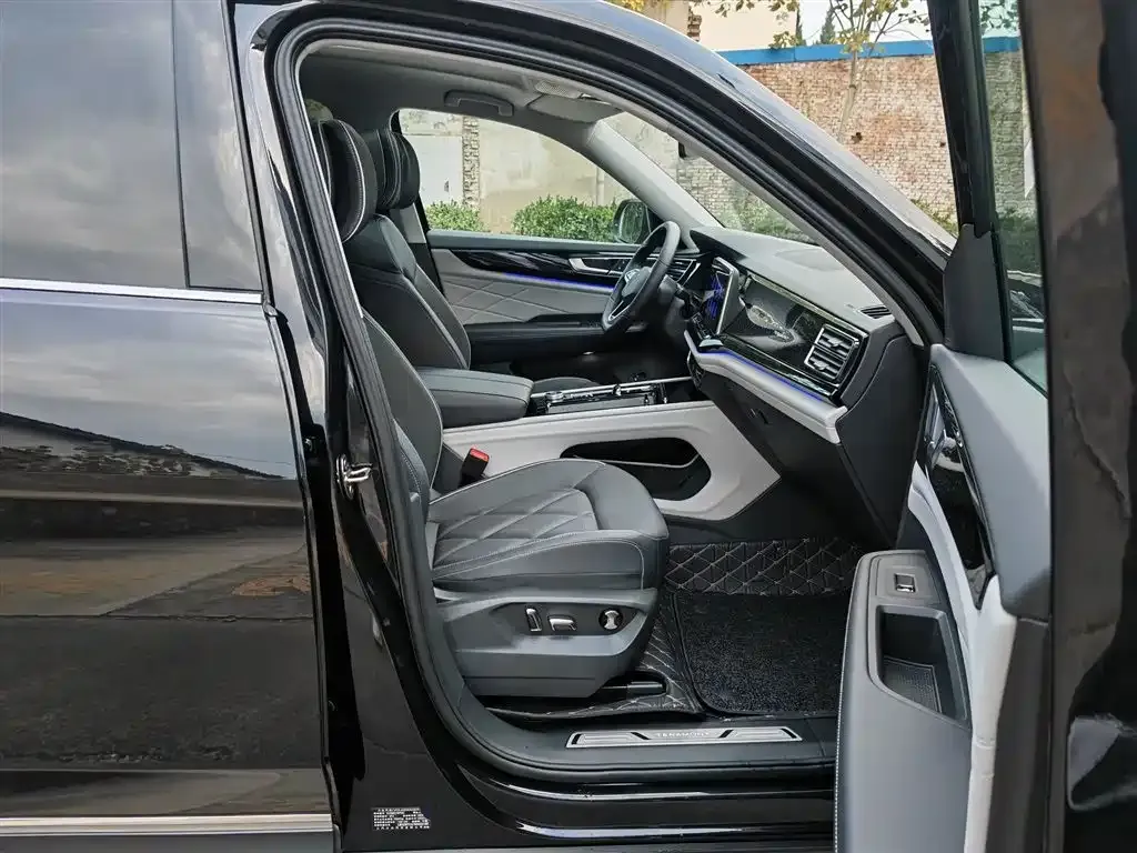 Volkswagen Teramont 2024 из CN, фото 3