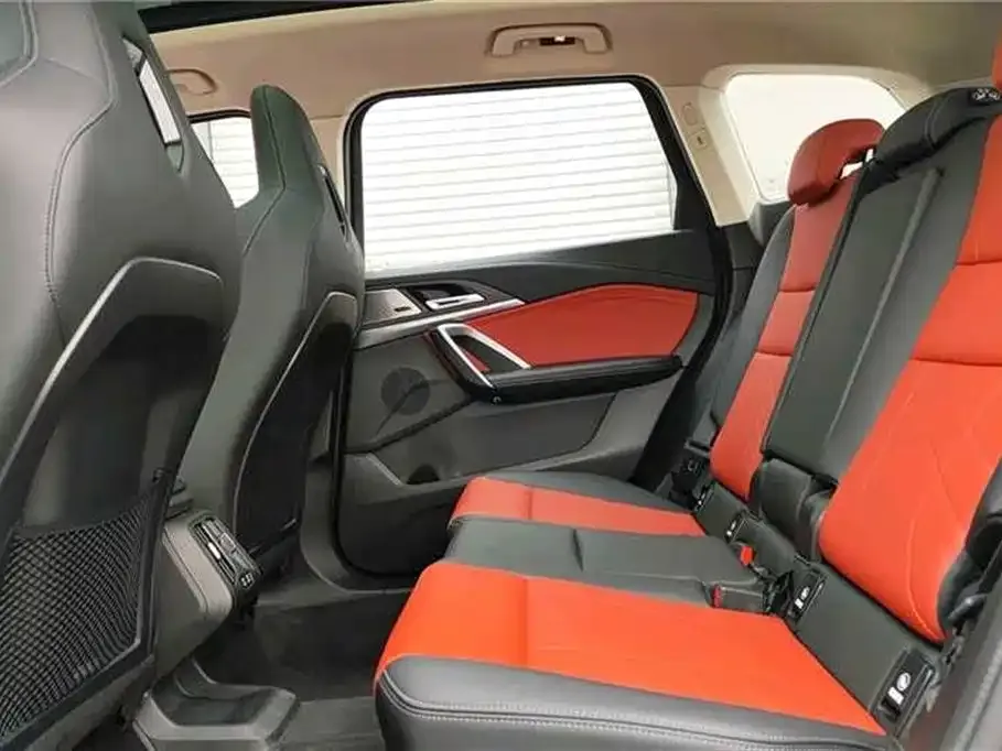 BMW X1 2025 из CN, фото 9