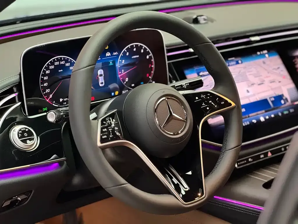 Mercedes-Benz E-Class 2025 из CN, фото 7