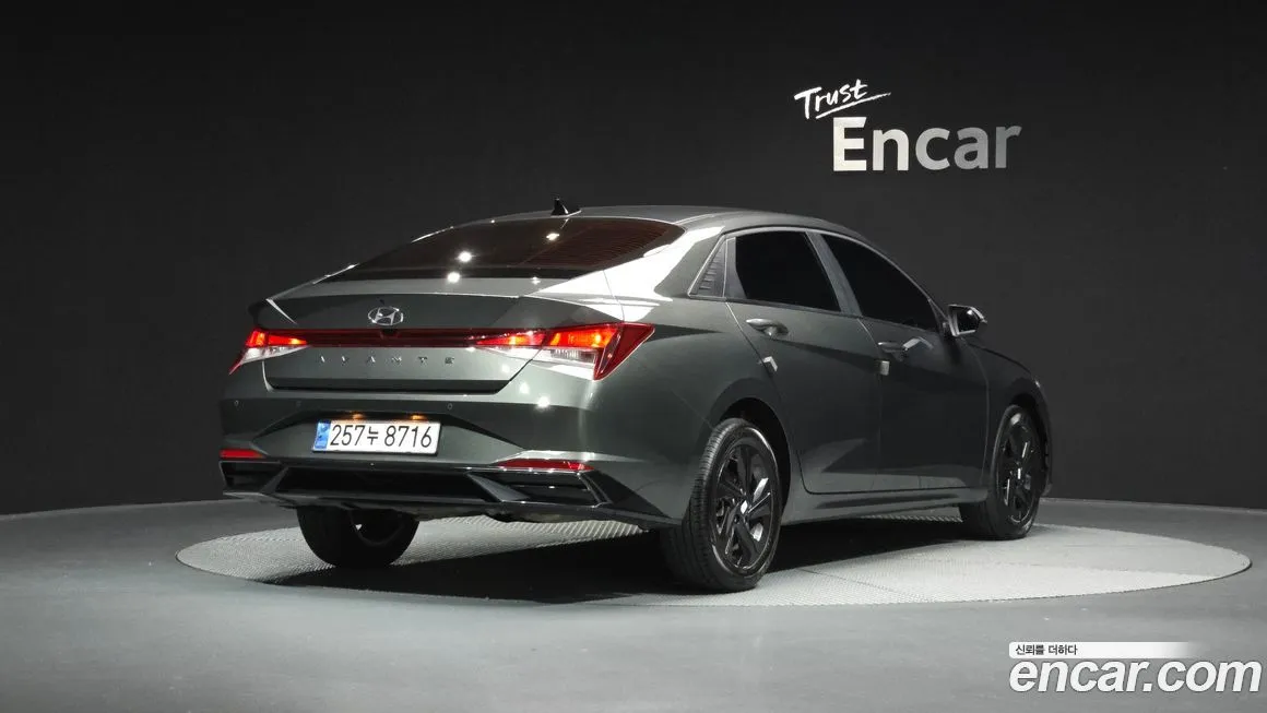 Hyundai AVANTE — фото 2