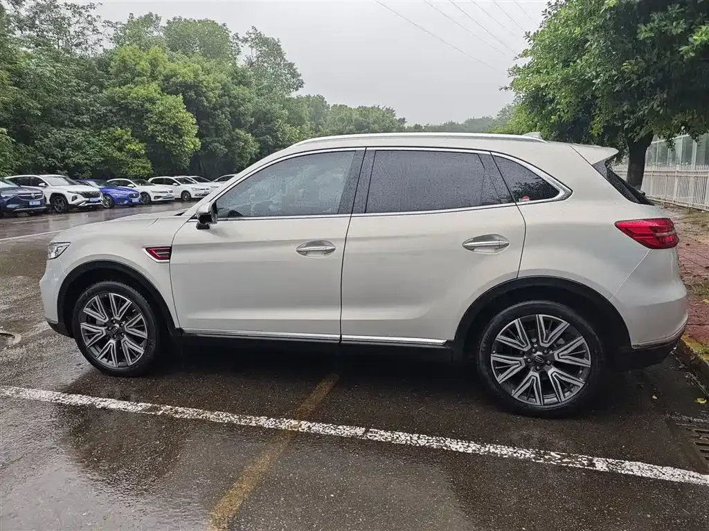 Hongqi HS5 2022 из CN, фото 9