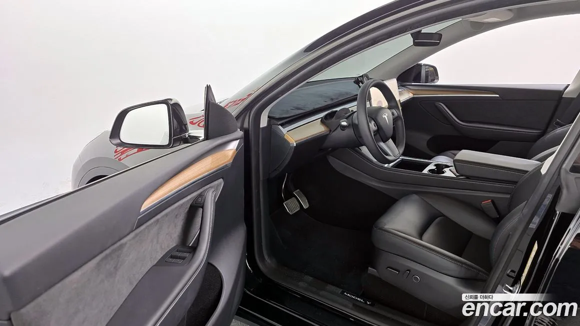 Tesla Model Y 2024 из KR, фото 10