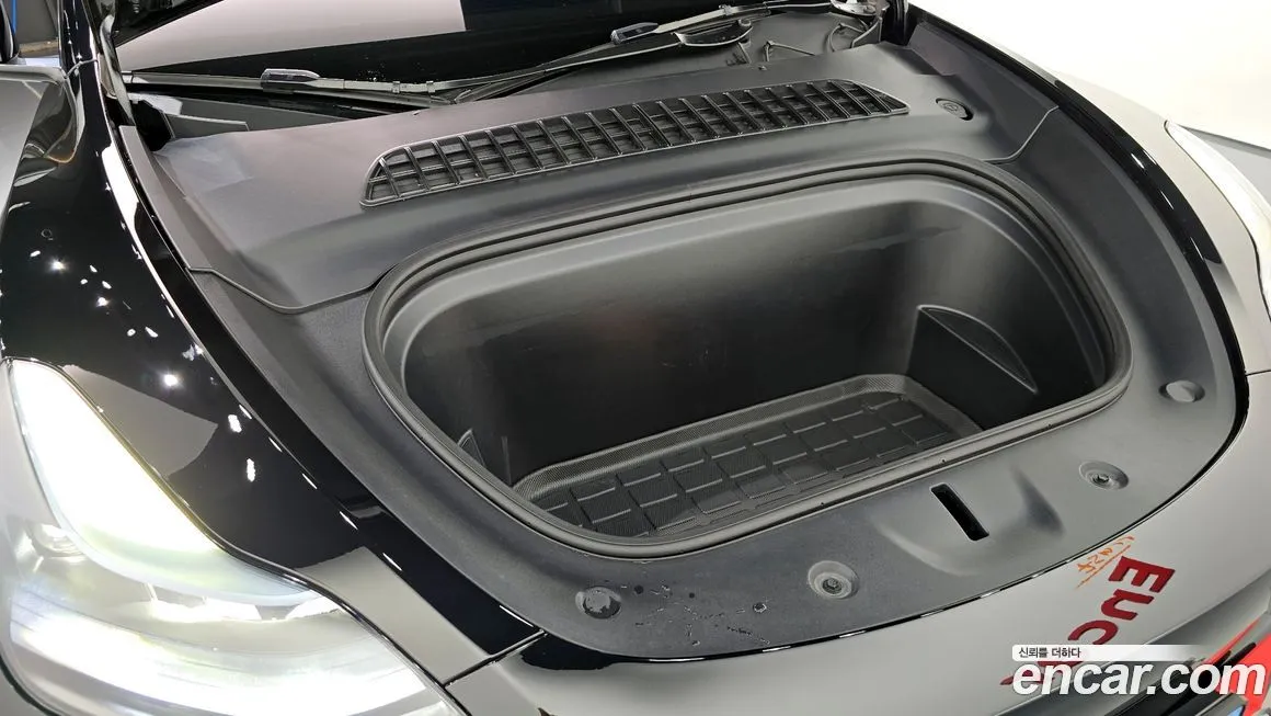 Tesla Model Y 2024 из KR, фото 6