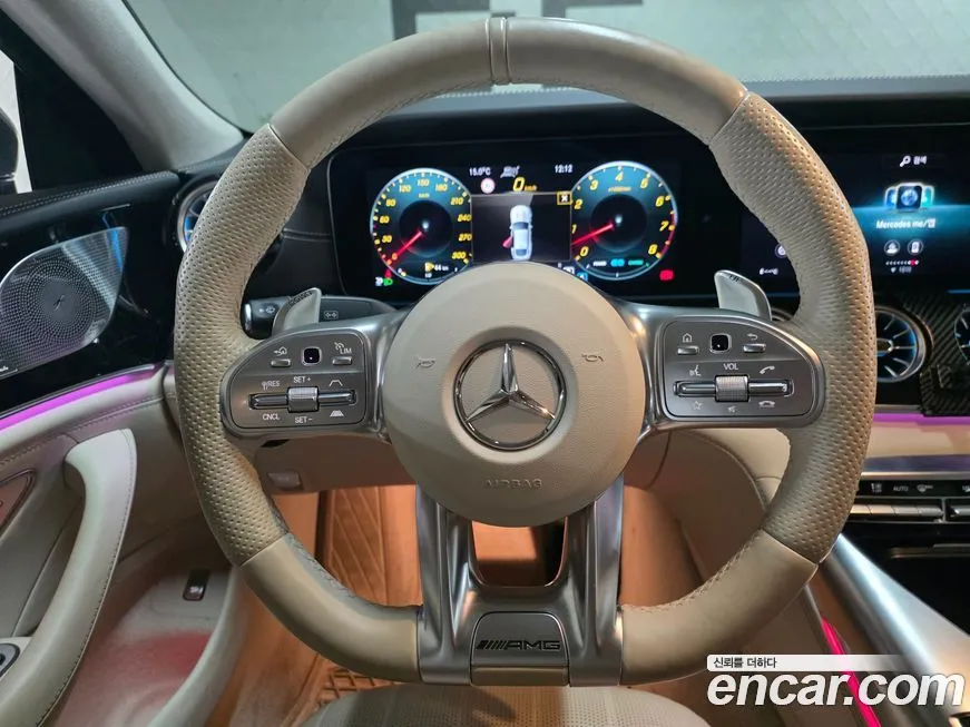 Mercedes-Benz AMG GT — фото 7
