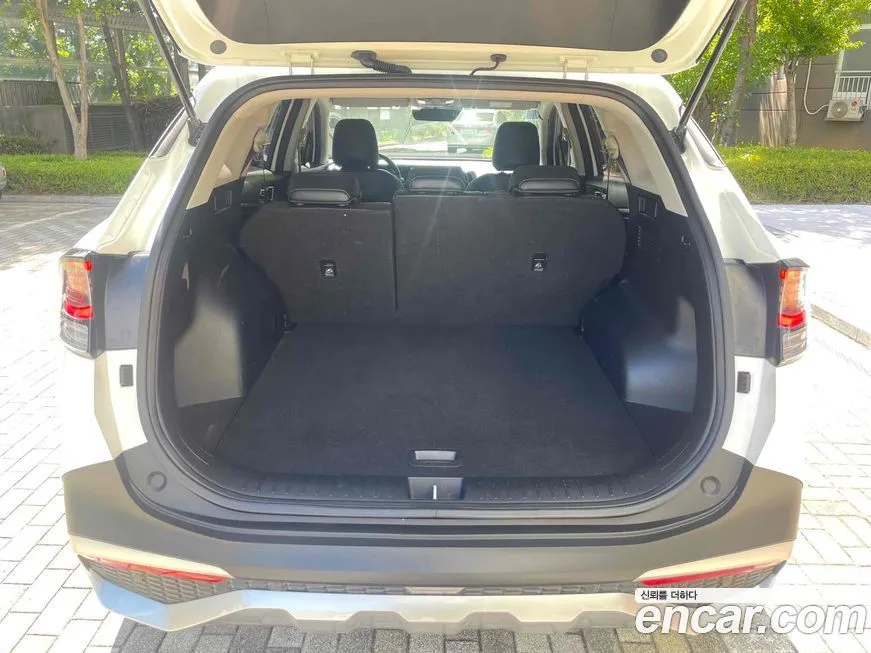 Kia Sportage — фото 10