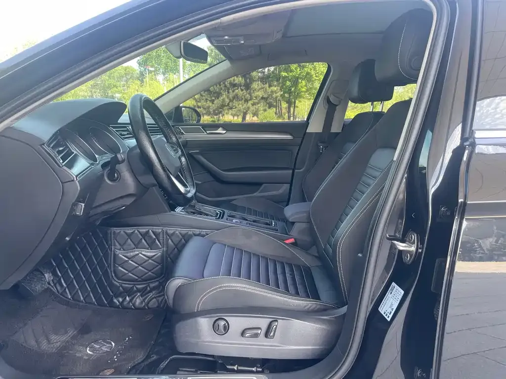 Volkswagen Magotan 2021 из CN, фото 4