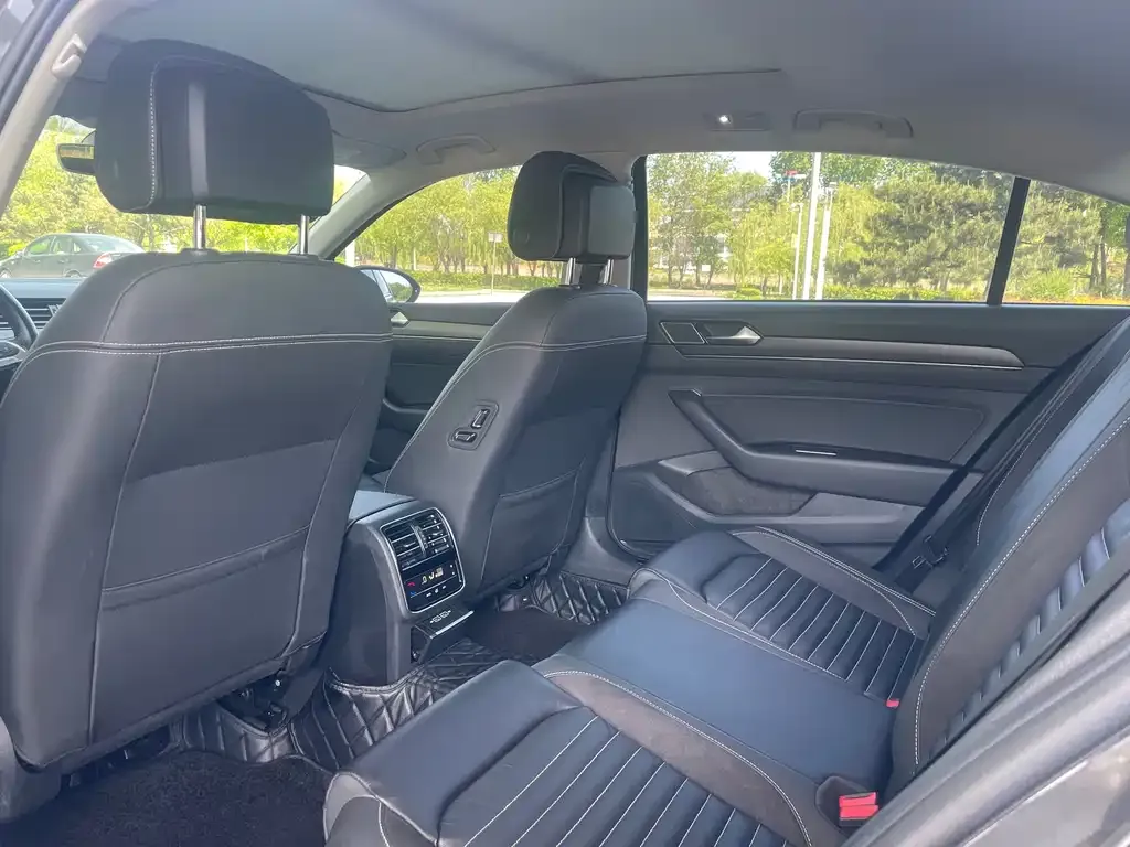 Volkswagen Magotan 2021 из CN, фото 6