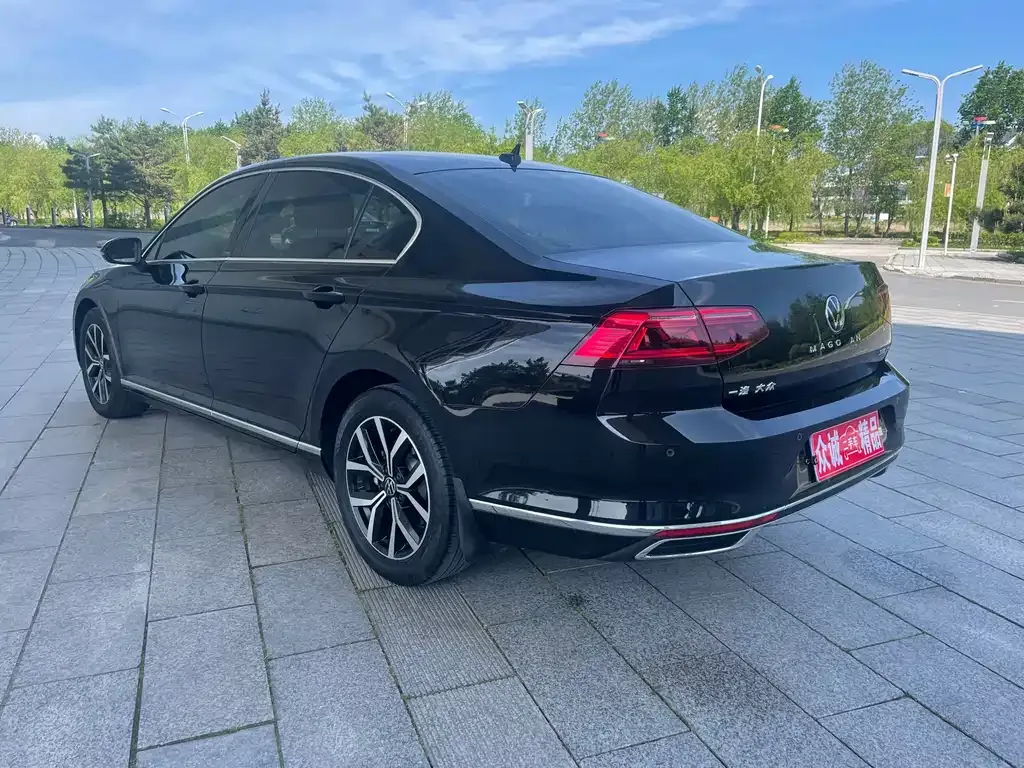 Volkswagen Magotan 2021 из CN, фото 8