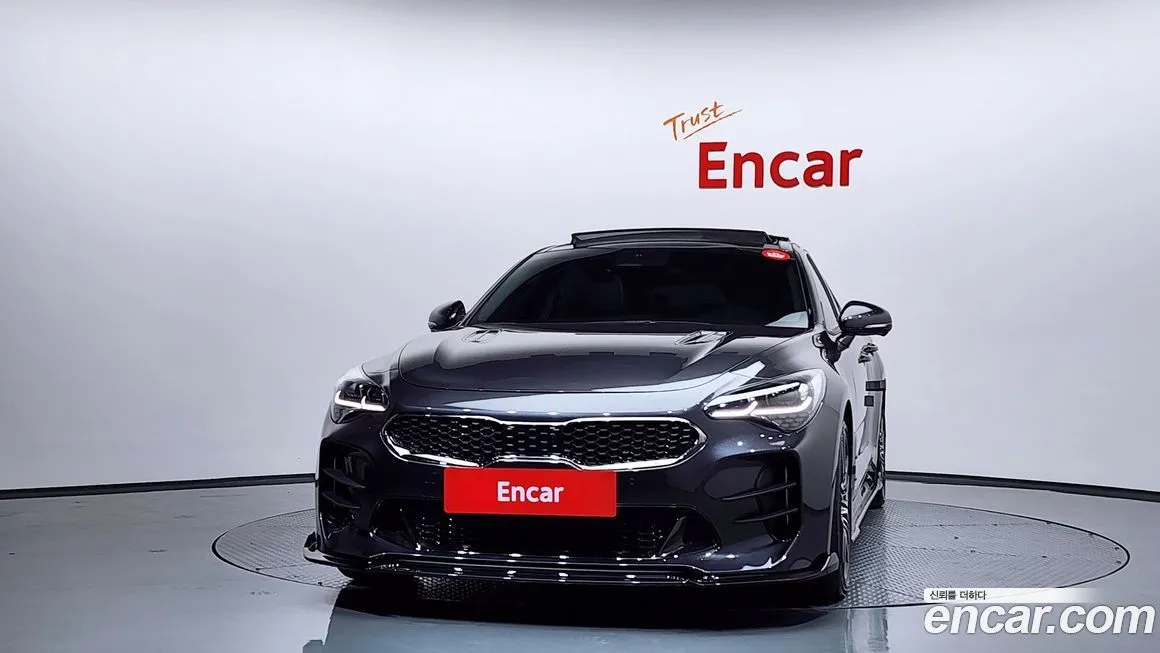 Kia Stinger 2023 из KR, фото 3