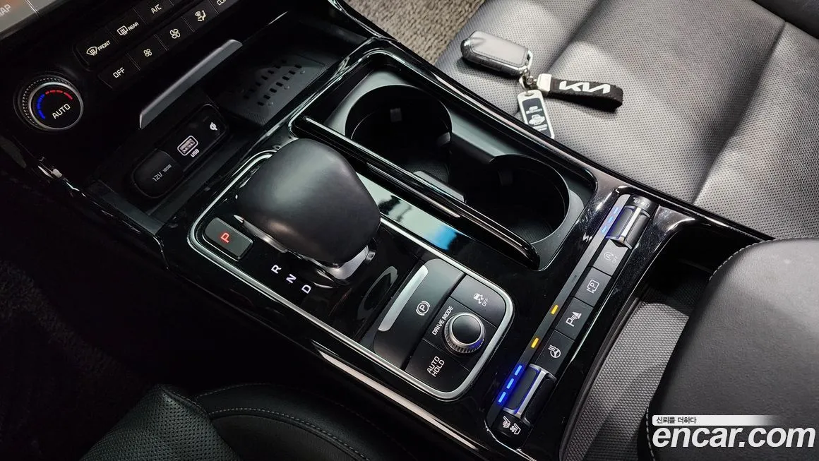 Kia Stinger 2023 из KR, фото 9