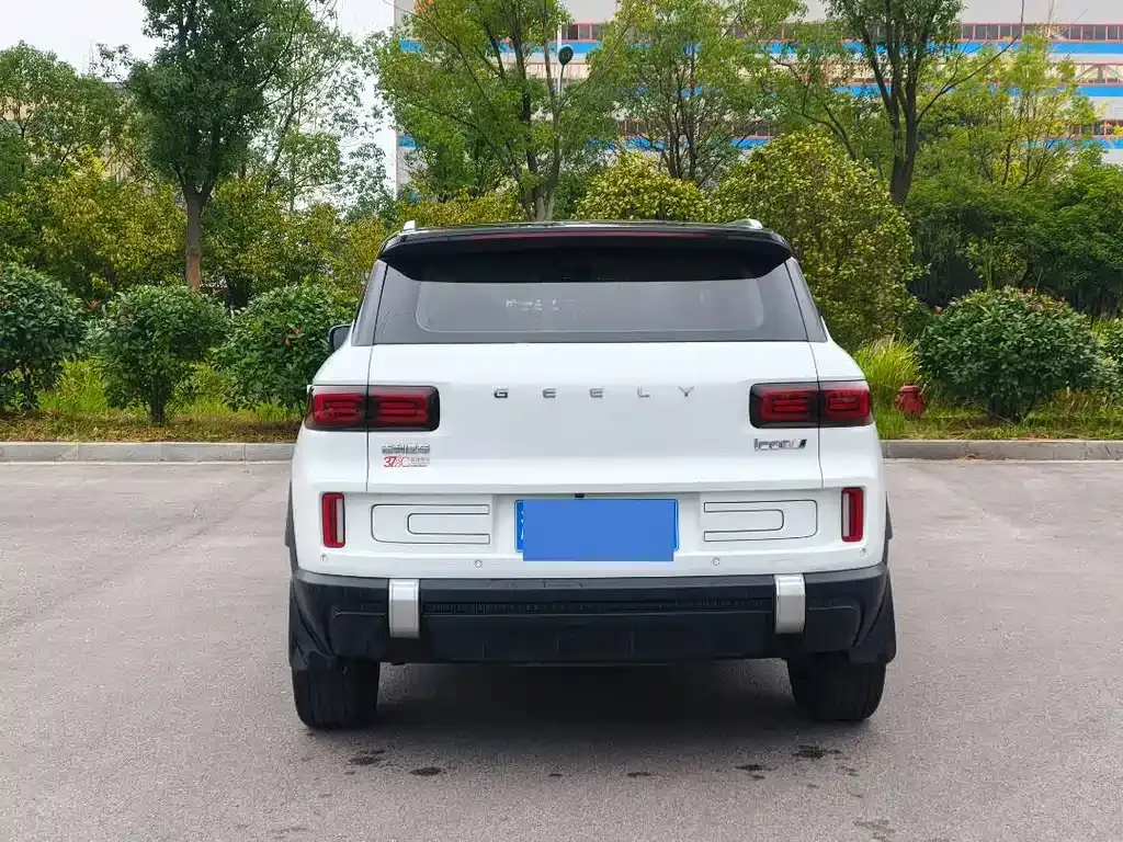 Geely Icon — фото 6