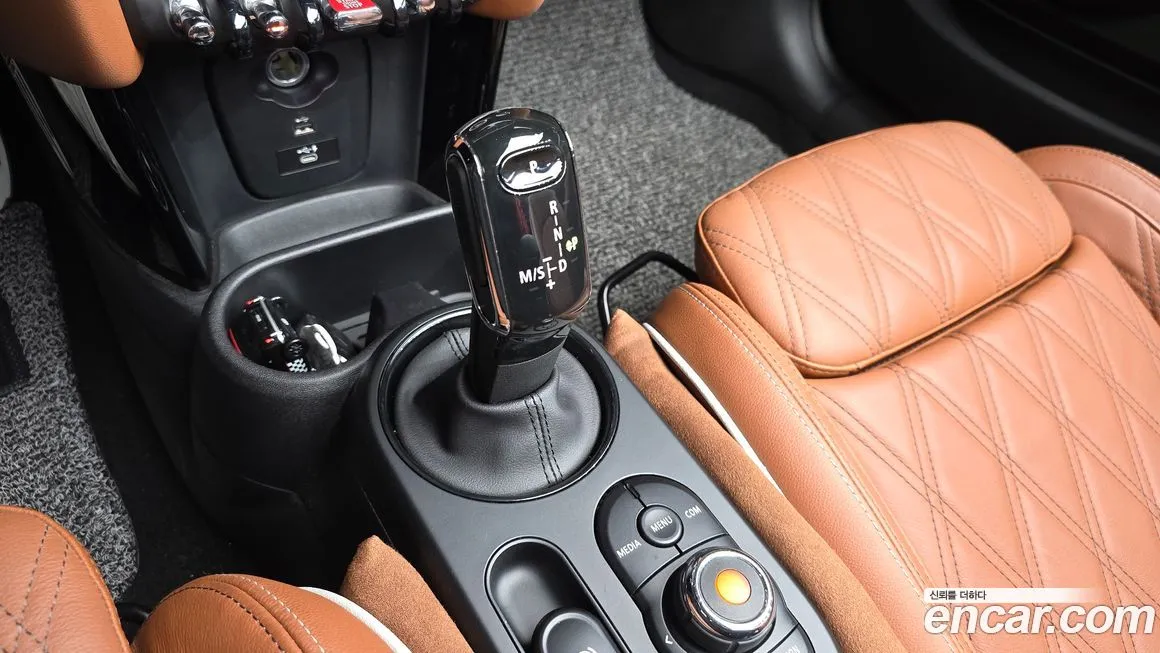 [object Object] Cooper Convertible 2022 из KR, фото 9