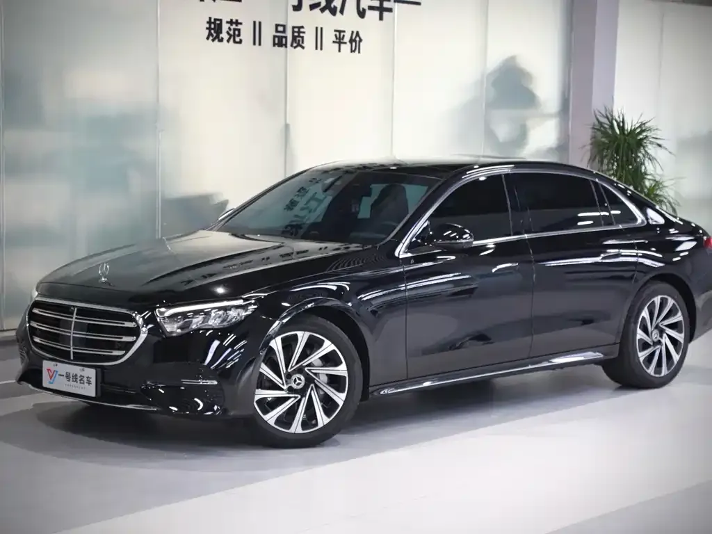 Mercedes-Benz E-Class 2024 из CN, фото 2