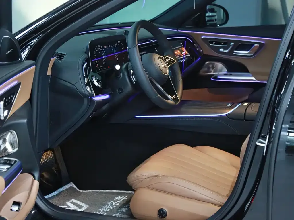 Mercedes-Benz E-Class 2024 из CN, фото 8