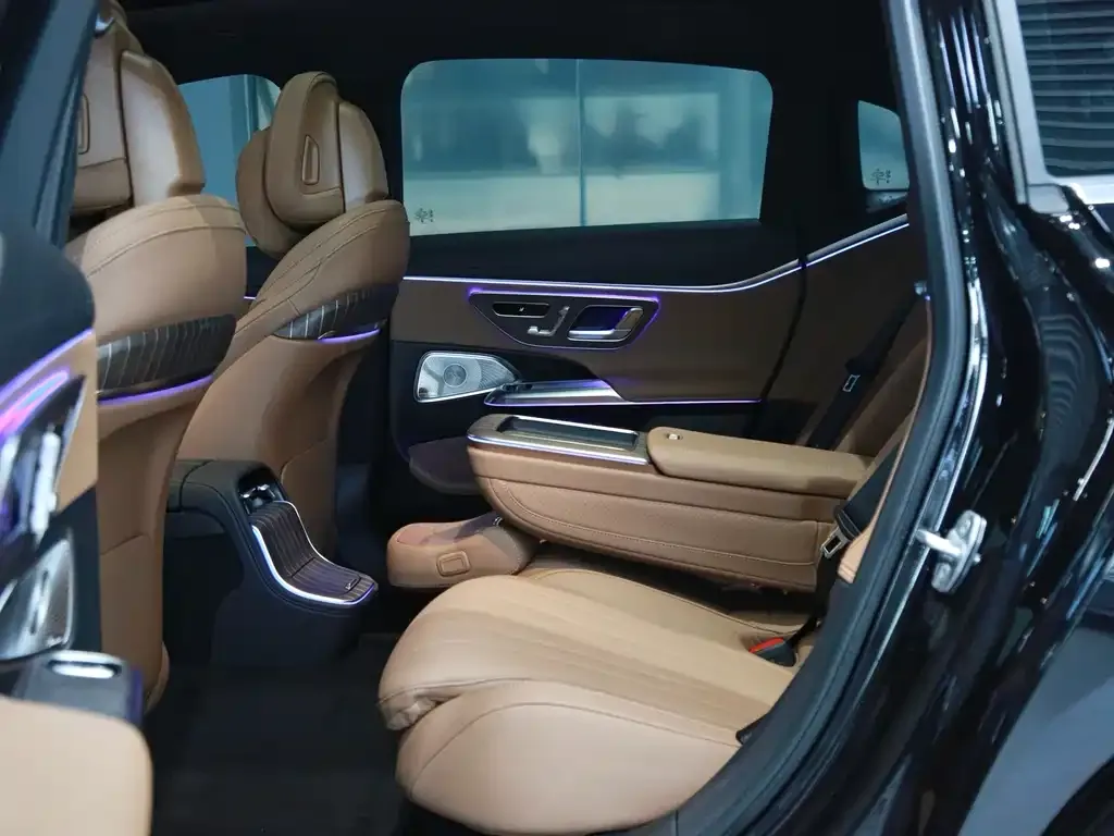 Mercedes-Benz E-Class 2024 из CN, фото 9