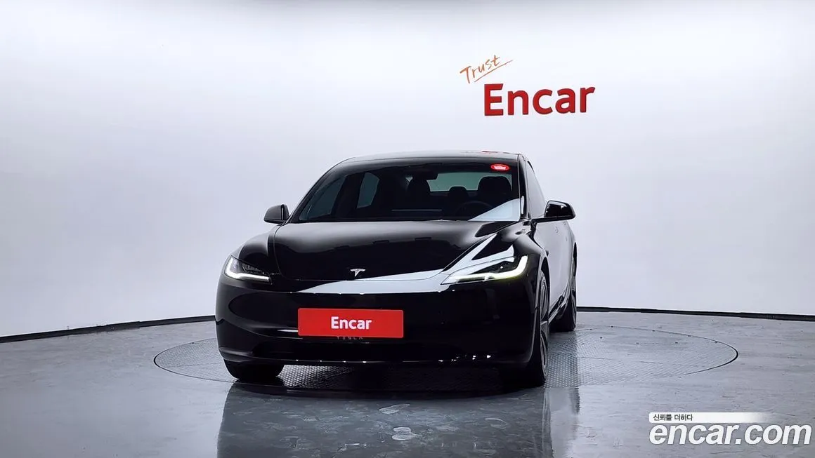Tesla Model 3 2024 из KR, фото 3