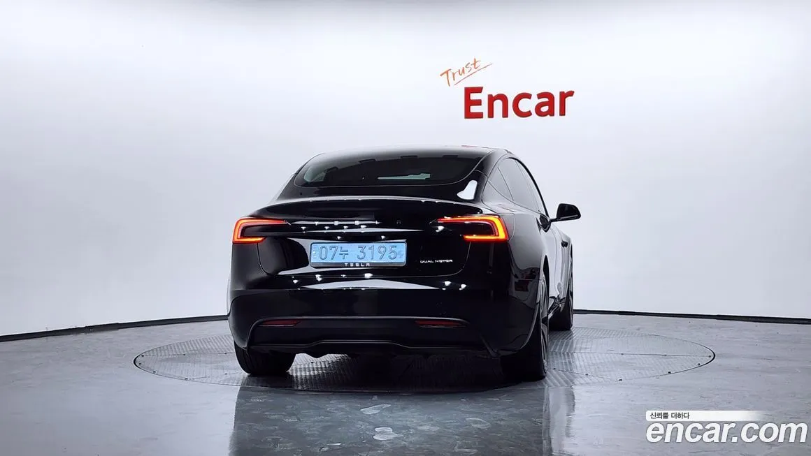 Tesla Model 3 2024 из KR, фото 4
