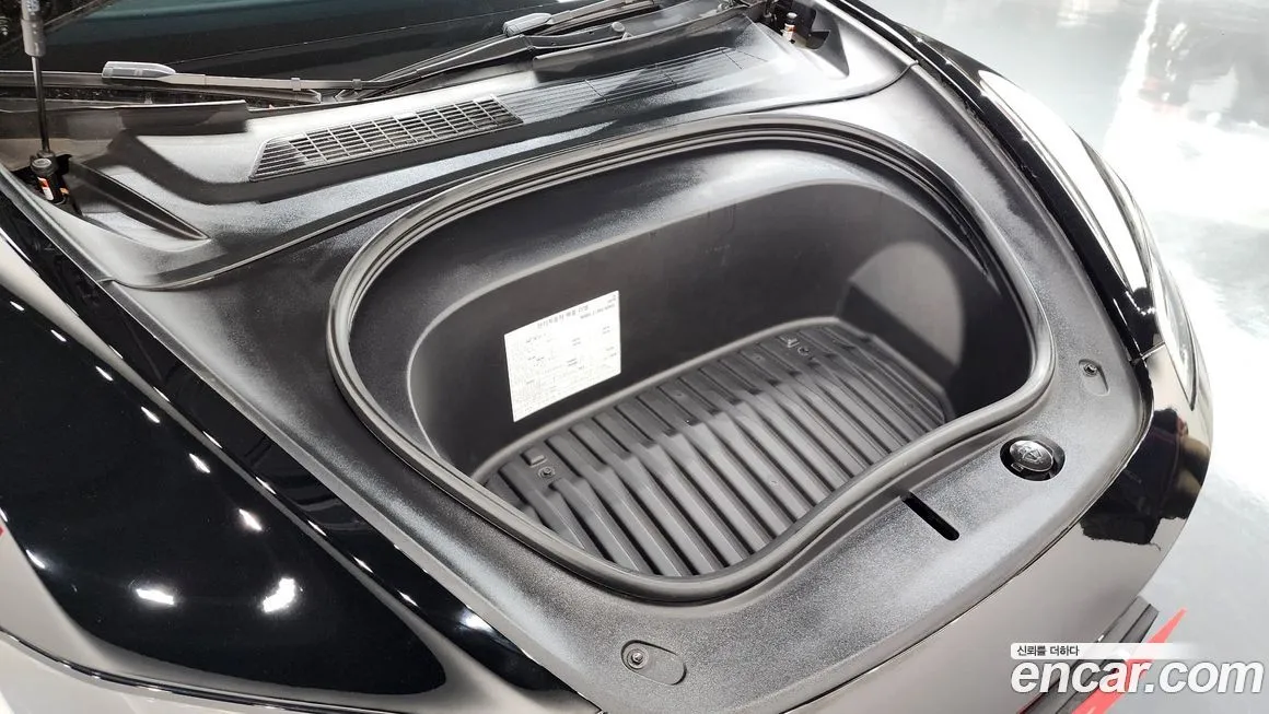 Tesla Model 3 2024 из KR, фото 6