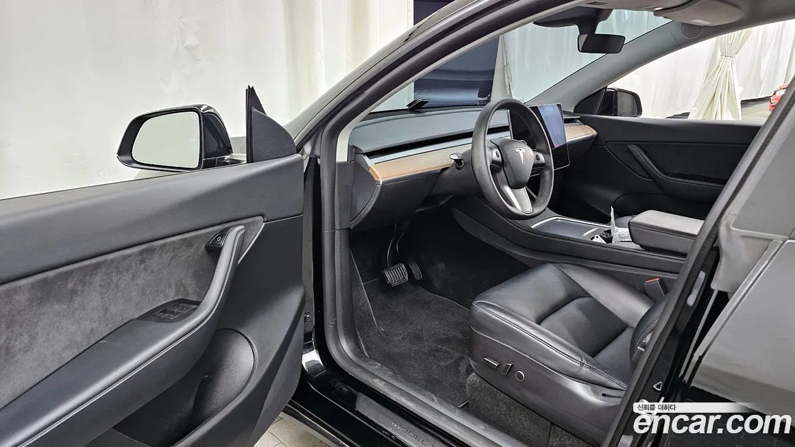 Tesla Model Y 2022 из KR, фото 10