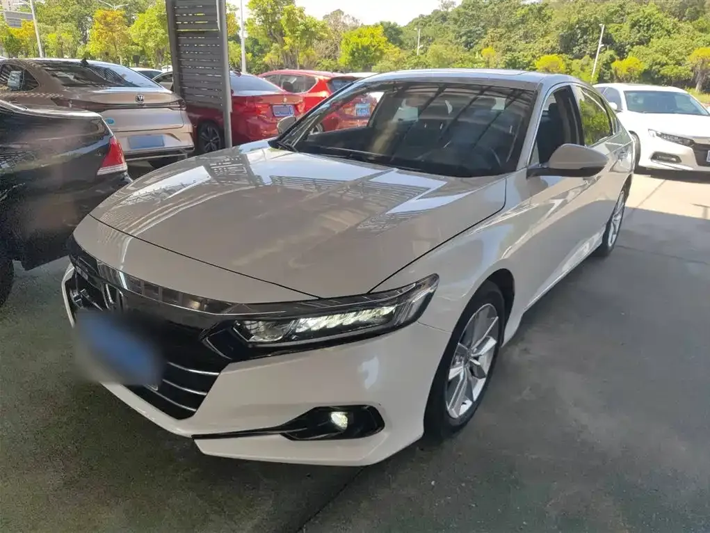 Honda Accord — фото 2