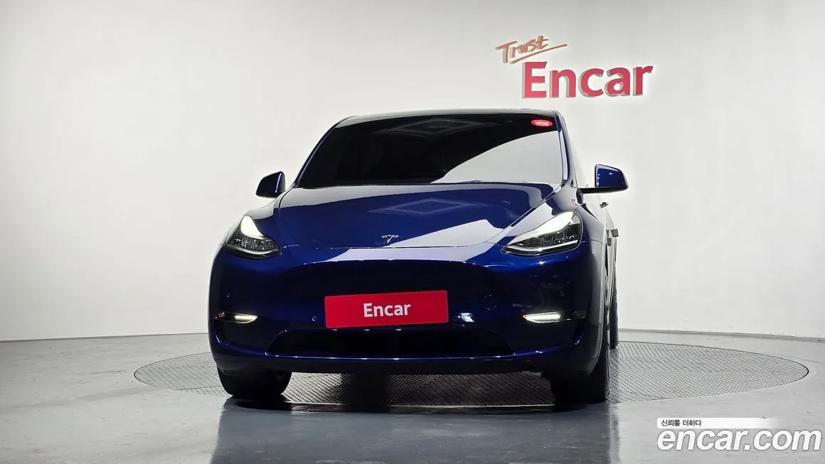 Tesla Model Y — фото 3