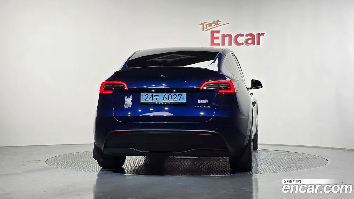 Tesla Model Y — фото 4