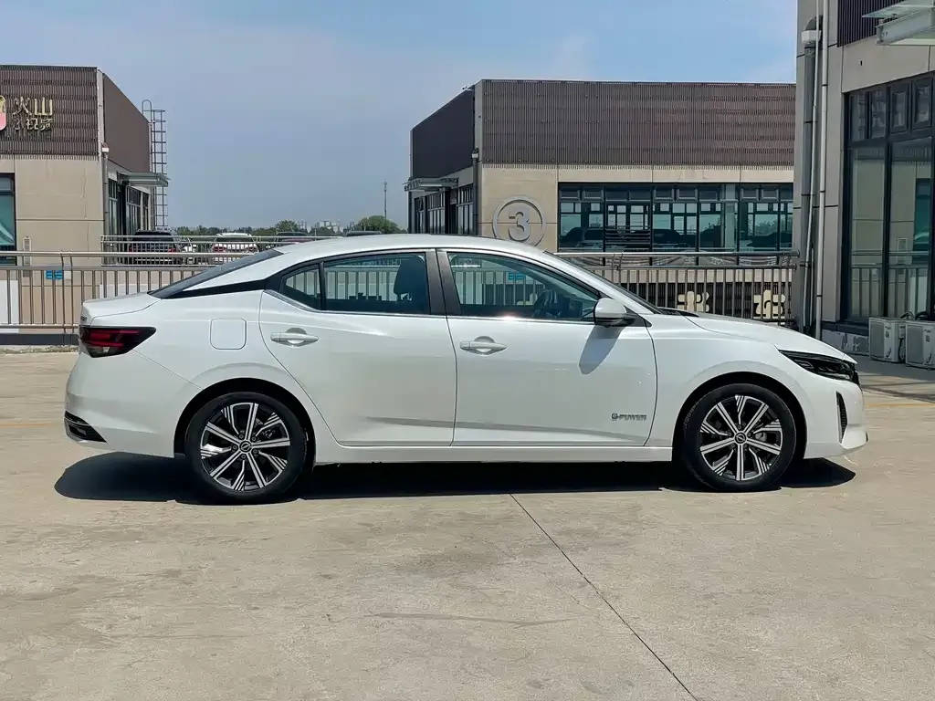 Nissan Sylphy — фото 7