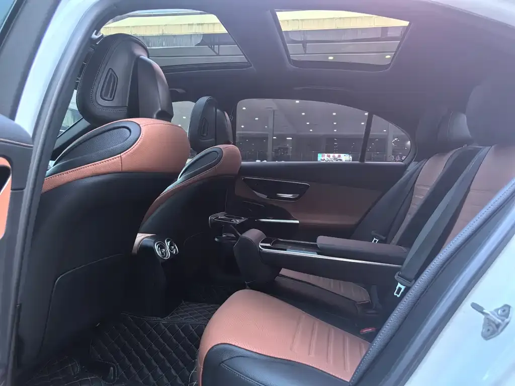 Mercedes-Benz C-Class 2023 из CN, фото 6