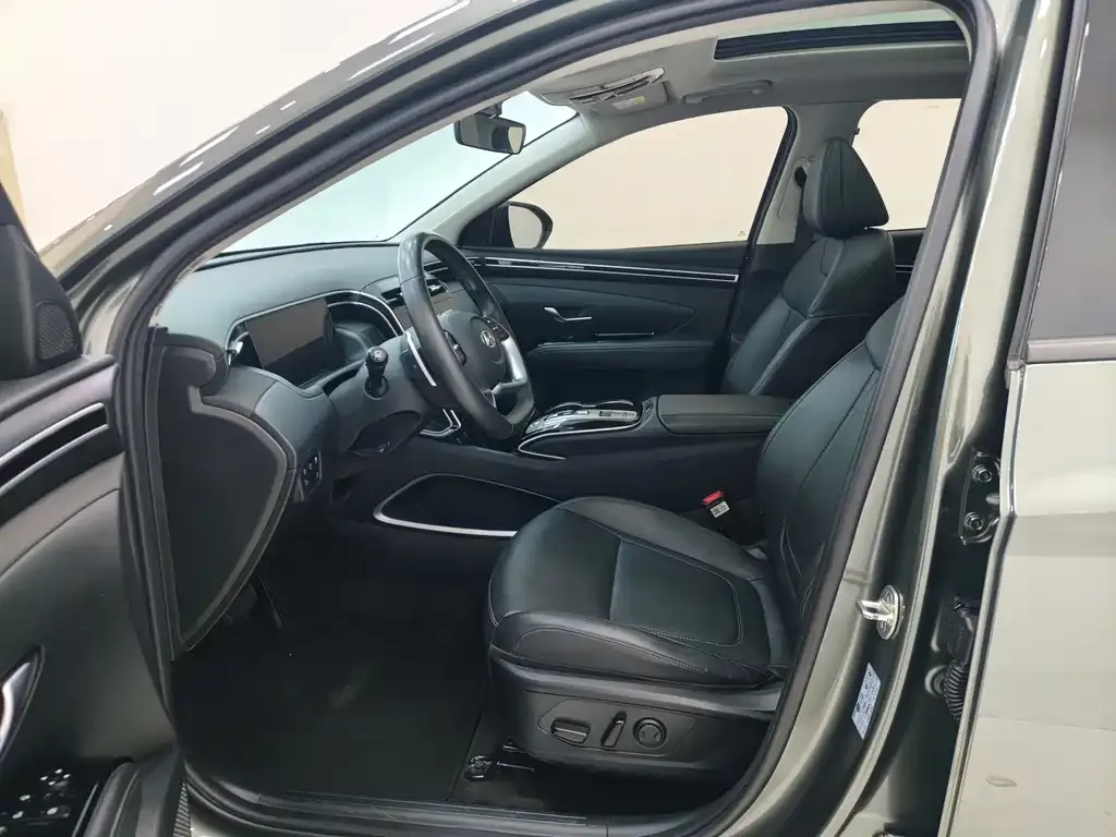Hyundai Tucson 2022 из CN, фото 7