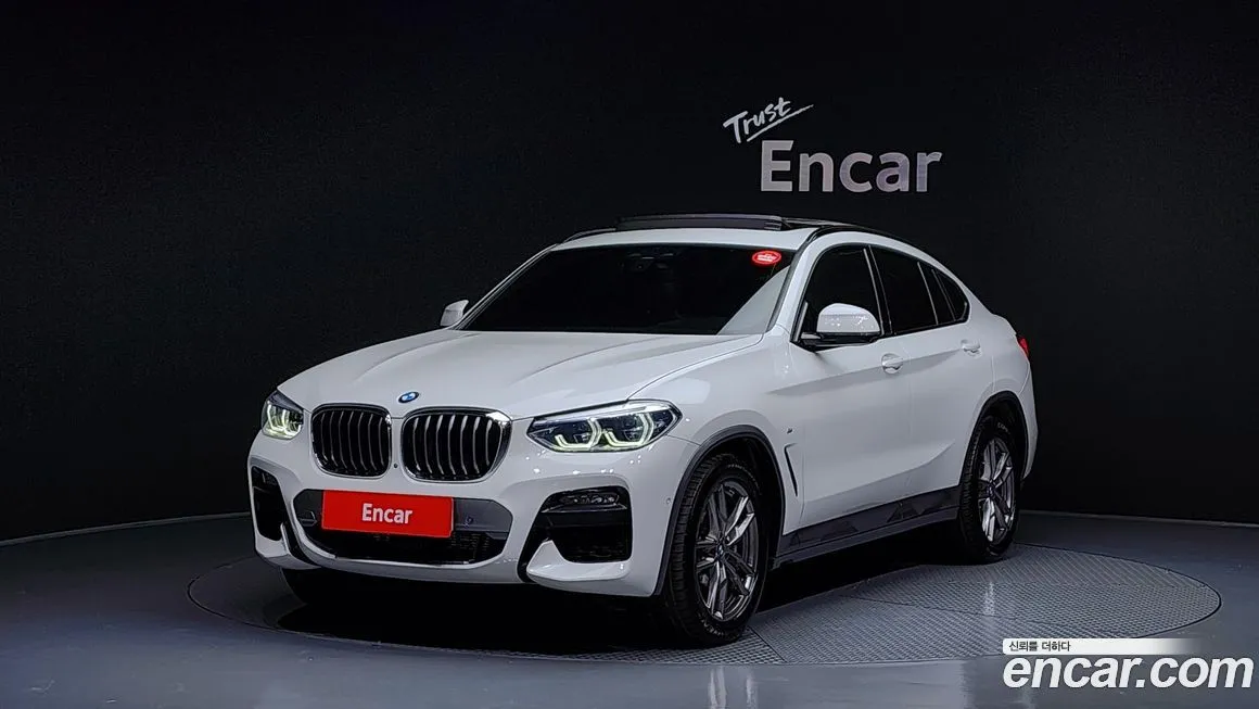 BMW X4 — фото 1