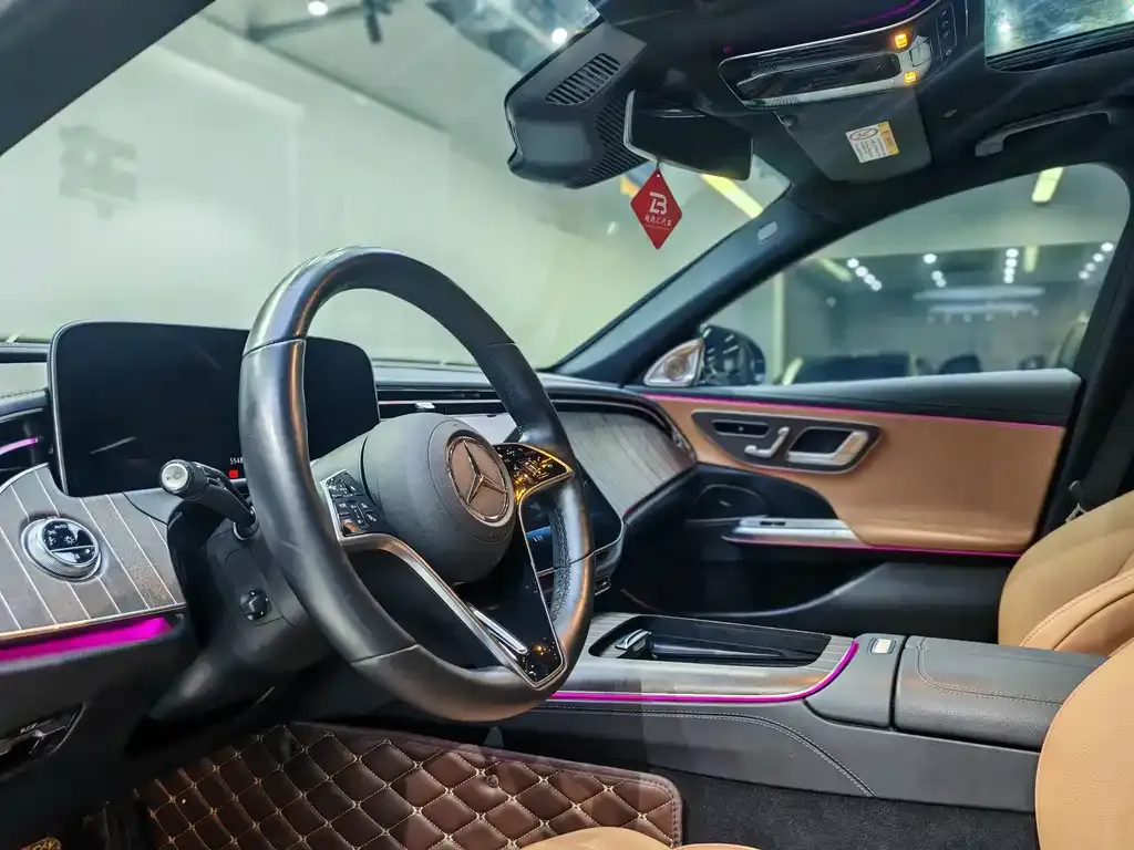 Mercedes-Benz E-Class 2024 из CN, фото 7