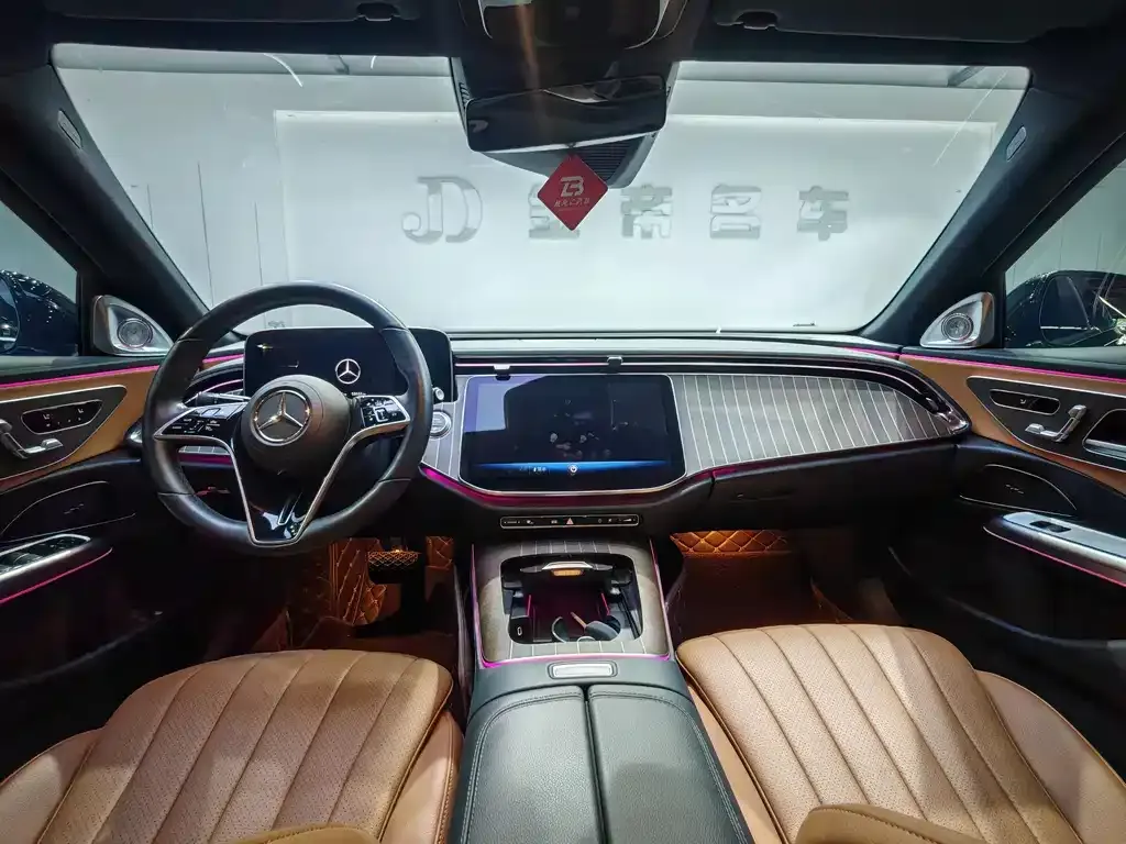 Mercedes-Benz E-Class 2024 из CN, фото 8