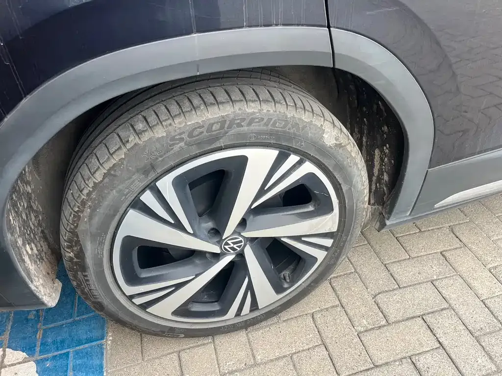 Volkswagen ID.6 Crozz — фото 10