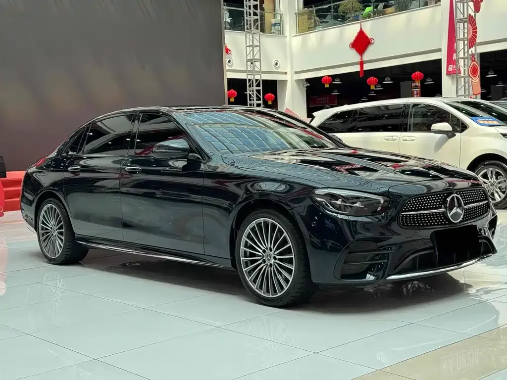 Mercedes-Benz E-Class 2023 из CN, фото 3