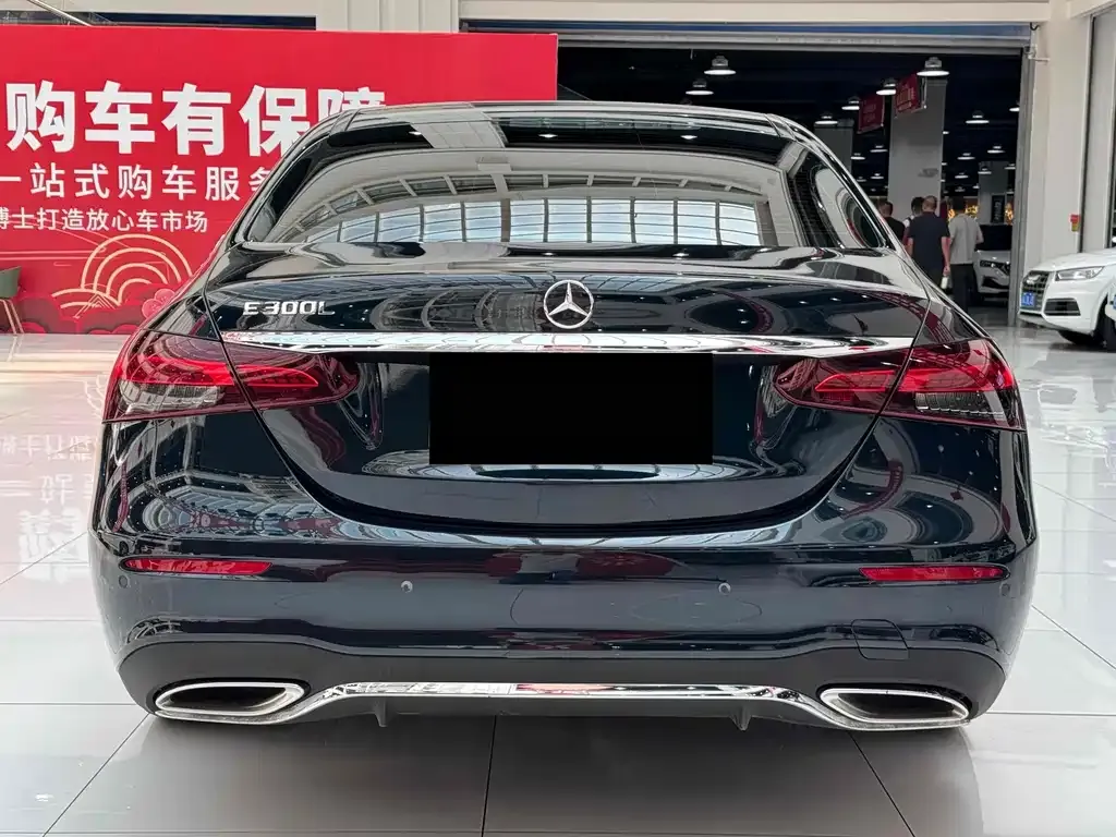 Mercedes-Benz E-Class 2023 из CN, фото 8
