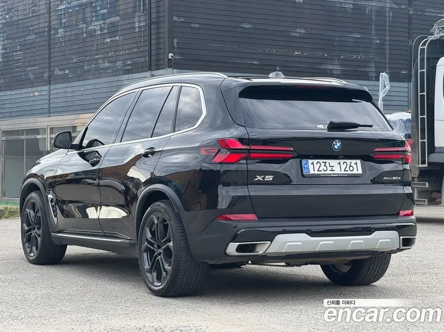 BMW X5 2024 из KR, фото 2