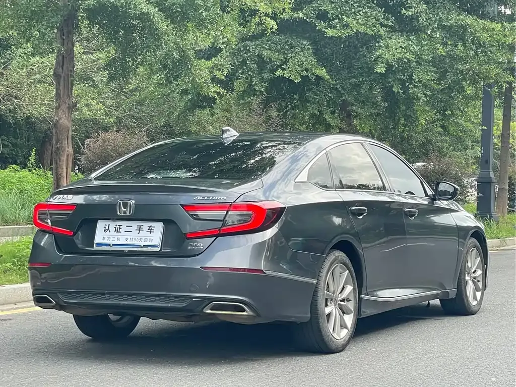 Honda Accord 2022 из CN, фото 10