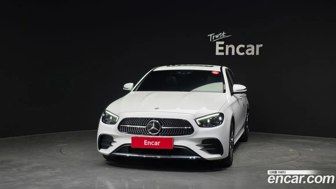 Mercedes-Benz E-Class — фото 3