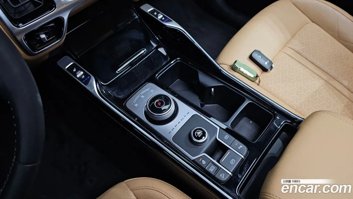 Kia Sorento — фото 9
