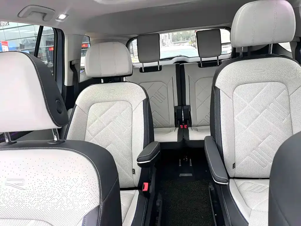 Volkswagen Talagon 2025 из CN, фото 7