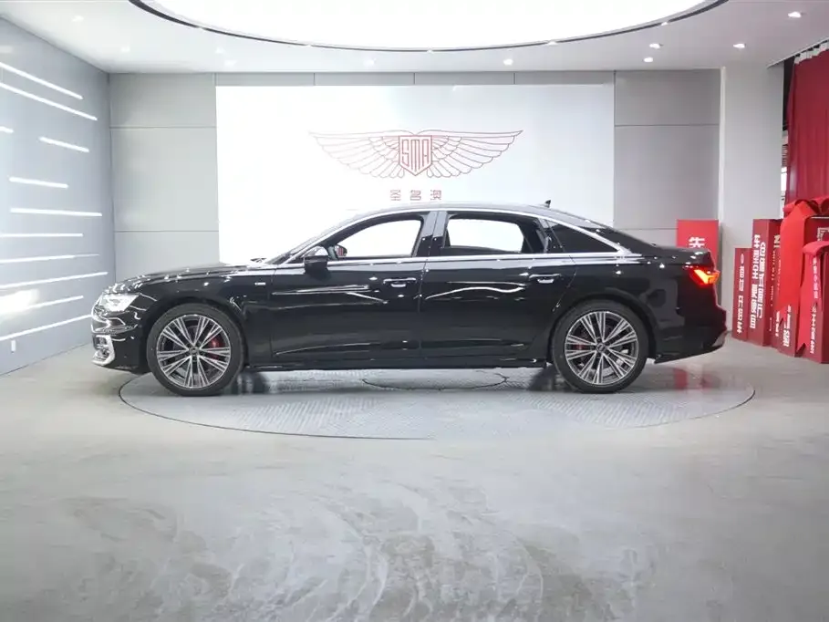 Audi A6L 2024 из CN, фото 2